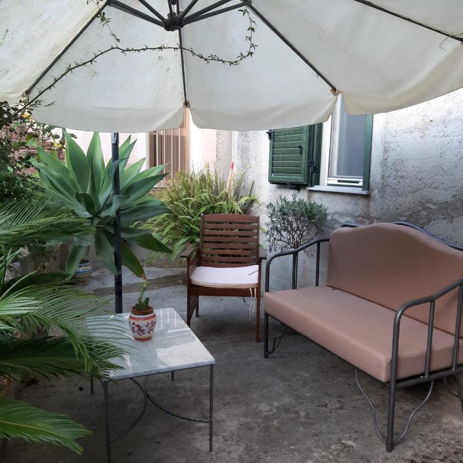 La Casetta Della Nonna Apartment ปัตตี ภายนอก รูปภาพ