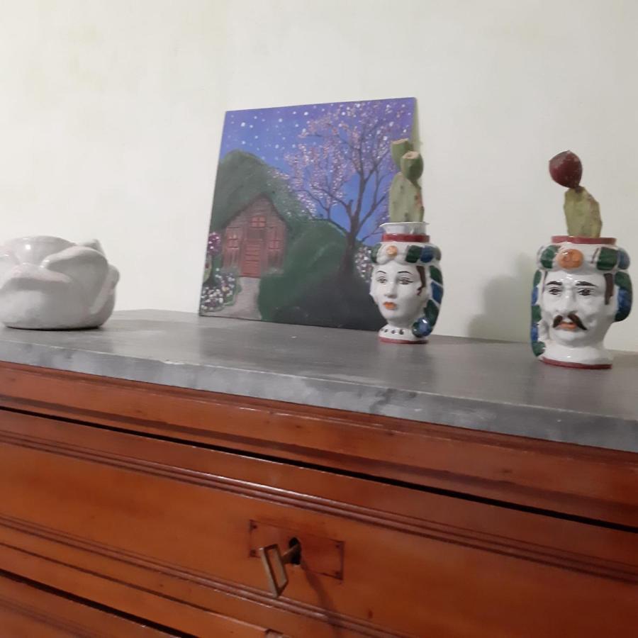 La Casetta Della Nonna Apartment ปัตตี ภายนอก รูปภาพ